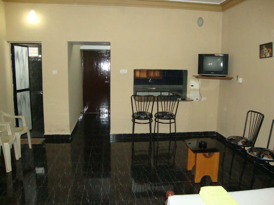 Leon Hide Out Guest House Vāsco Da Gāma Εξωτερικό φωτογραφία